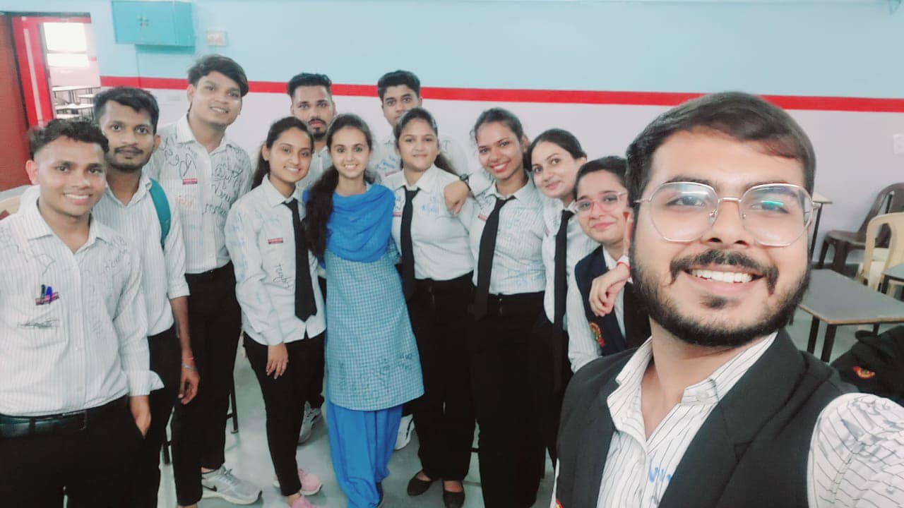Final lesson of Maa Bharti PG College's Education Department batch 2020-2024, moment of emotional farewell